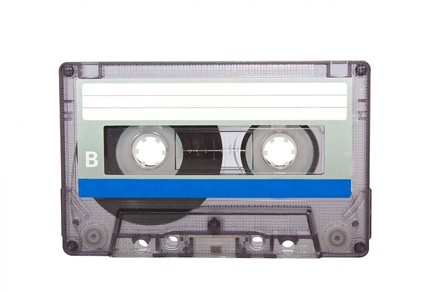 Recuerda los icónicos teléfonos de los años 80: una explosión de nostalgia vintage