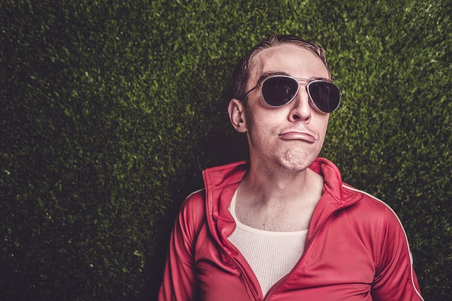 Guía de compra: Cómo encontrar ropa vintage para hombre a precios asequibles